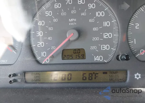 1998 Volvo V70 T5 из США, поврежденный, VIN YV1LW5348W3344930